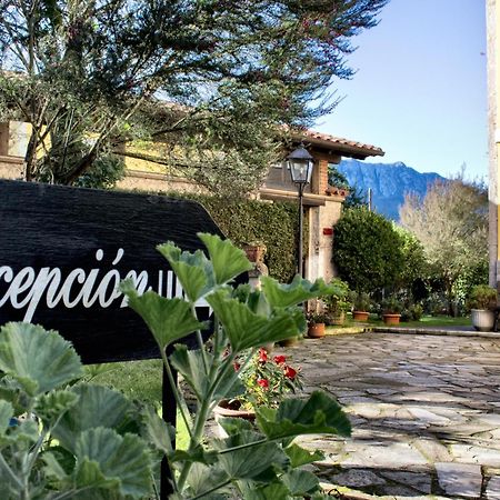 Apartamentos Rurales L'Arquera Llanes Kültér fotó