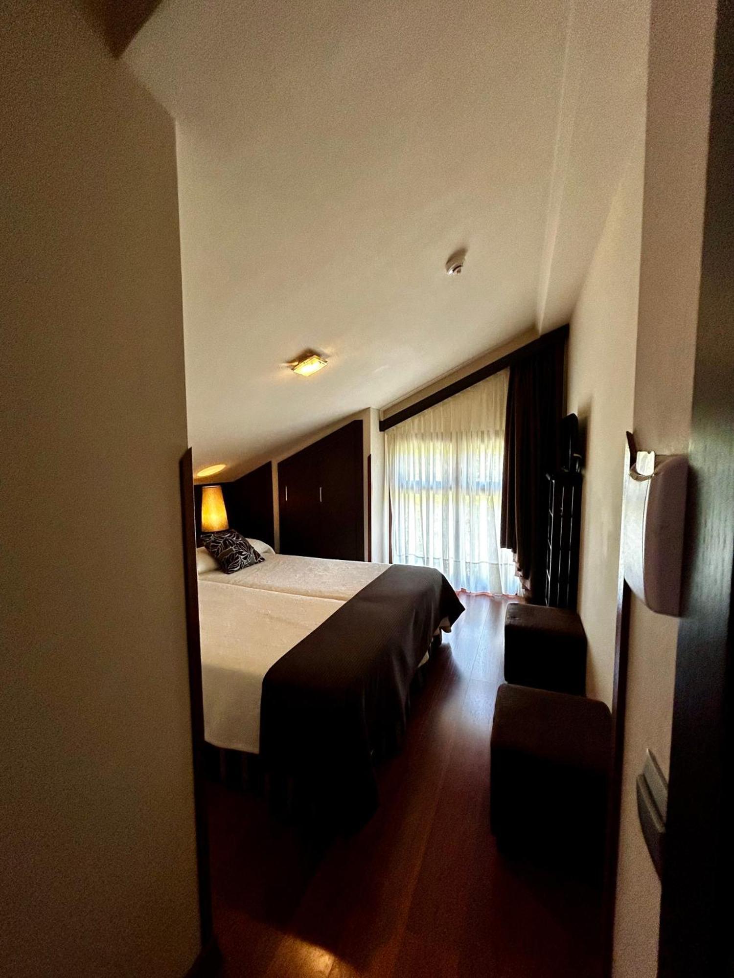 Apartamentos Rurales L'Arquera Llanes Kültér fotó