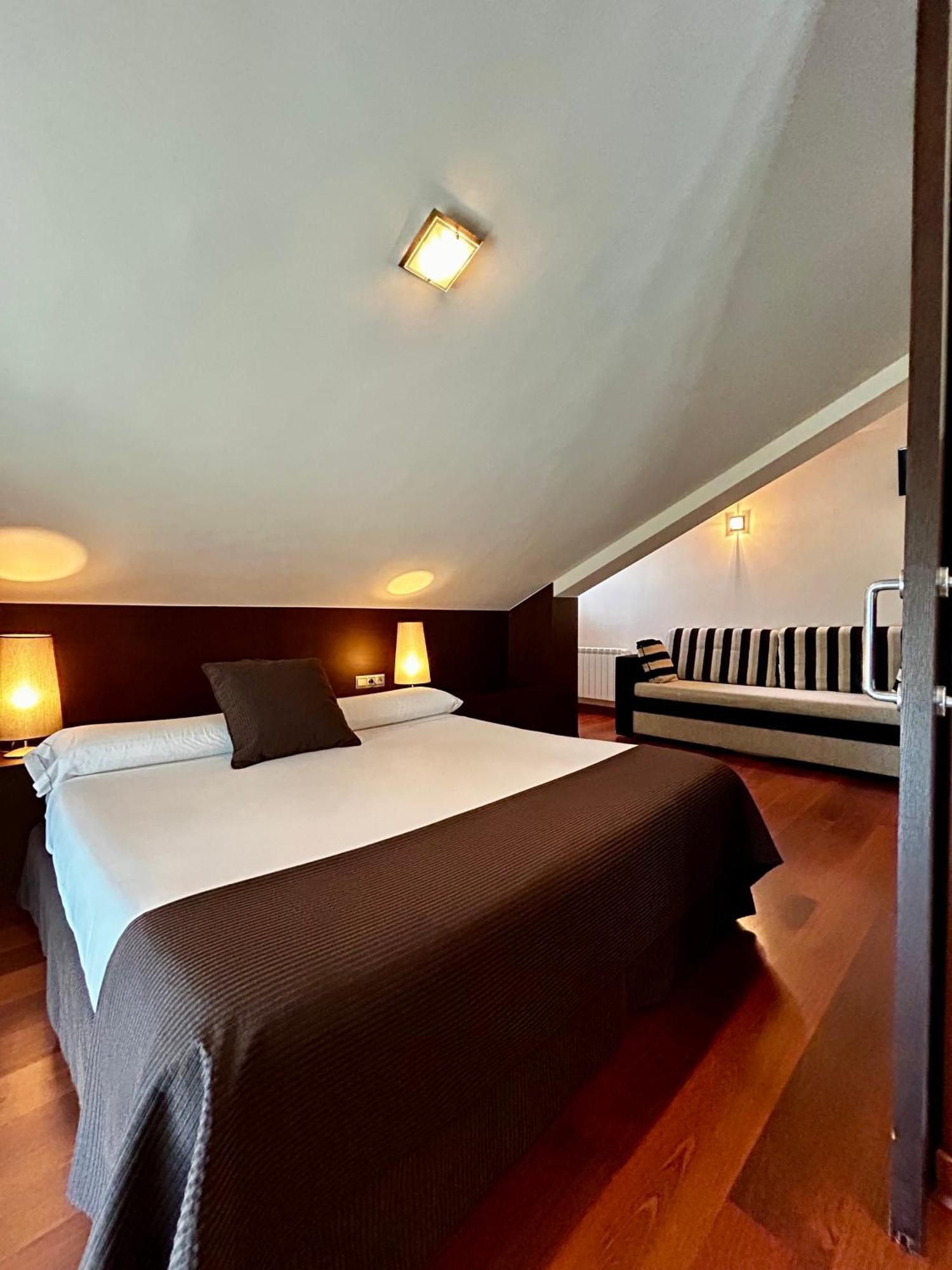 Apartamentos Rurales L'Arquera Llanes Kültér fotó
