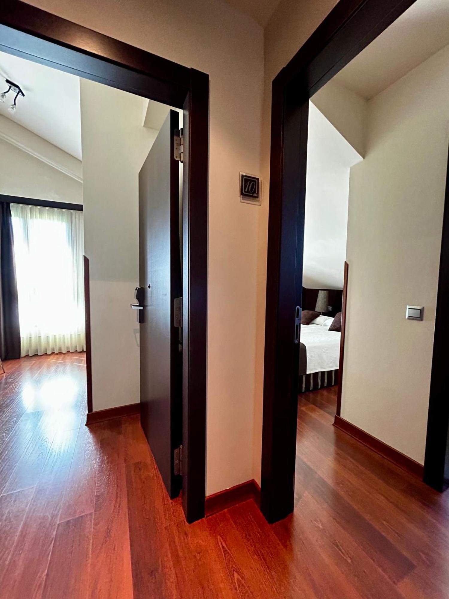Apartamentos Rurales L'Arquera Llanes Kültér fotó